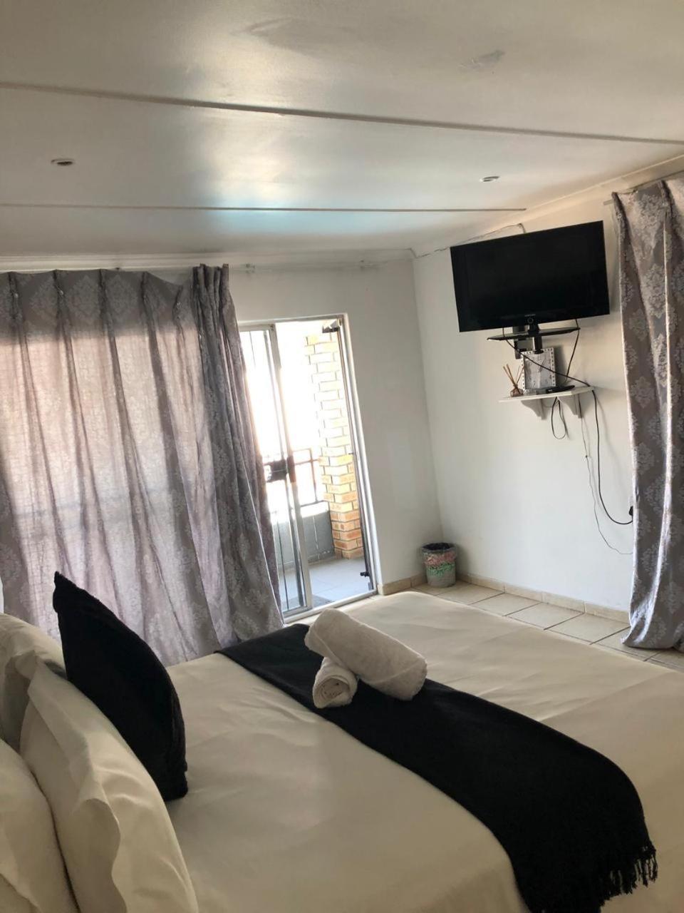 Jnc Lodge 理查兹湾 外观 照片